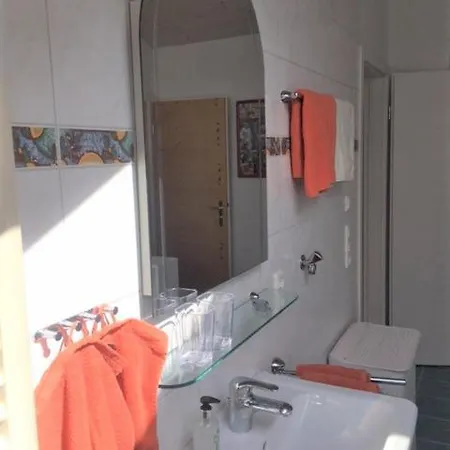 Kunze Apartment *